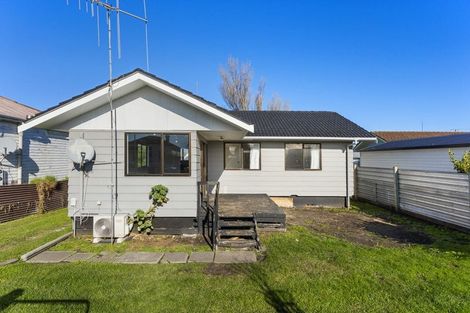 Photo of property in 201 Puriri Street, Castlecliff, Whanganui, 4501