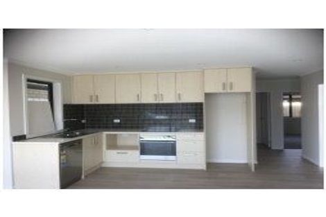 Photo of property in 5 Burrows Place, Frankton, Hamilton, 3204