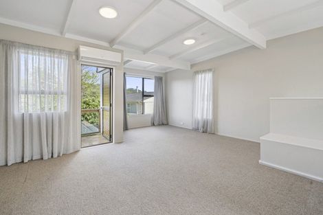 Photo of property in 9a Ash Grove, Ranui, Porirua, 5024