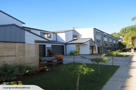 Photo of property in 26 Kevale Place, Manurewa, Auckland, 2102