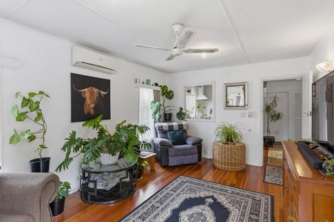 Photo of property in 13 Rua Road, Paraparaumu Beach, Paraparaumu, 5032