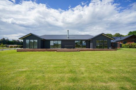 Photo of property in 15 Oreti Road, Otatara, Invercargill, 9879