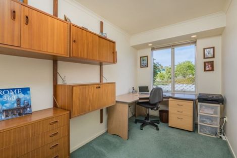 Photo of property in 2 Ocean View Road, Cable Bay, 0420