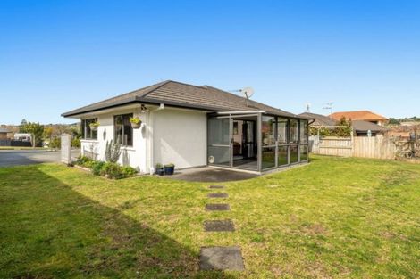 Photo of property in 8 Kestrel Avenue, Welcome Bay, Tauranga, 3112