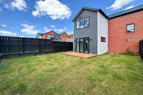 Photo of property in 41u5 Prisk Street, Melville, Hamilton, 3206