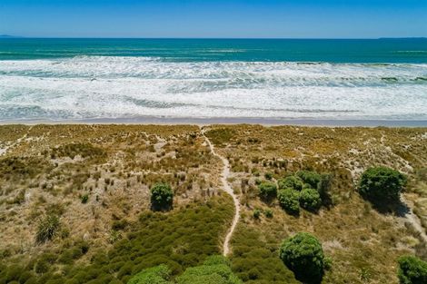 Photo of property in 626 Gloucester Road, Papamoa Beach, Papamoa, 3118