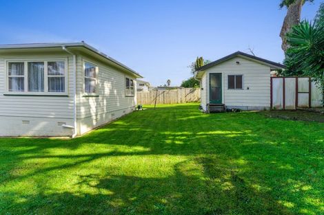 Photo of property in 60 Sylvia Road, Hillcrest, Auckland, 0627