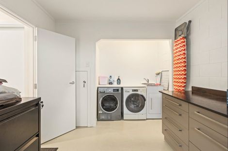 Photo of property in 321a Hibiscus Coast Highway, Orewa, 0931