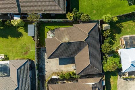 Photo of property in 2/172 Queen Street, Waiuku, 2123