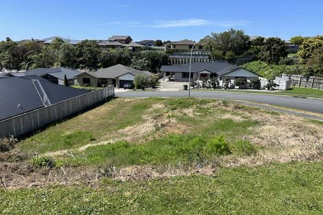 Photo of property in 1 Frederick Place, Whalers Gate, New Plymouth, 4310