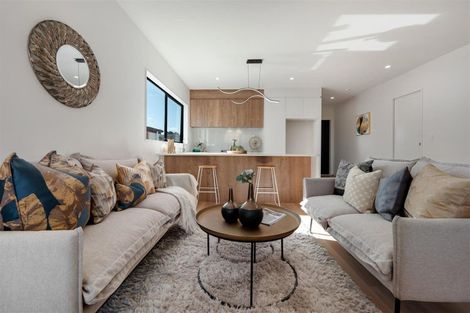 Photo of property in 46 Whakairo Crescent, Gulf Harbour, Whangaparaoa, 0930