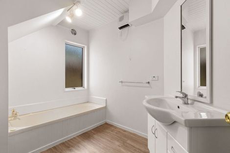 Photo of property in 27a Bowen Street, Queenstown, 9300