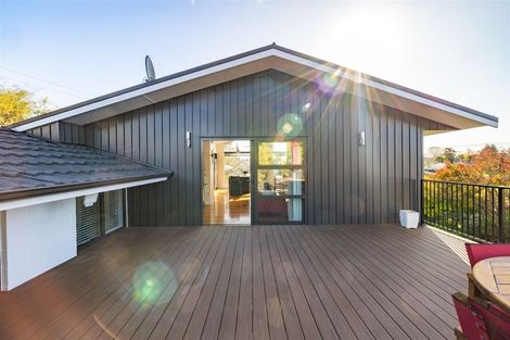 Photo of property in 237 Fifield Terrace, Opawa, Christchurch, 8023