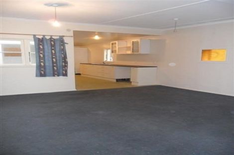 Photo of property in 6 Howard Street, Mount Cook, Wellington, 6021
