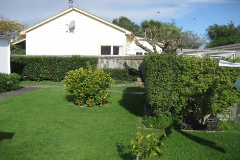 Photo of property in 14 Humphries Street, Greytown, 5712