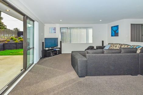 Photo of property in 41 Gibson Road, Tuakau, 2121