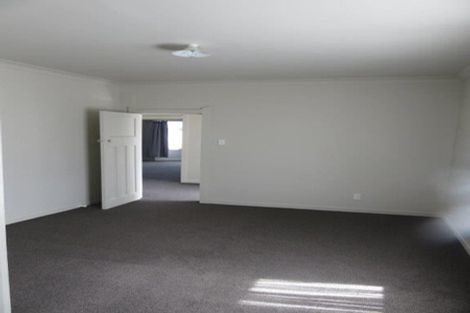 Photo of property in 402 Lyndon Road East, Hastings, 4122