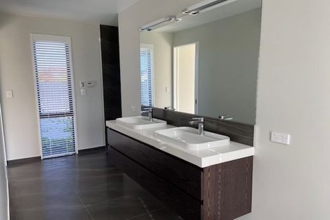 Photo of property in 8 Jozecom Place, Rolleston, 7614