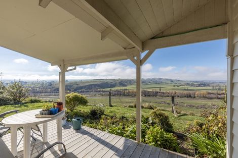 Photo of property in 208 Pukeora Scenic Road, Waipukurau, 4281