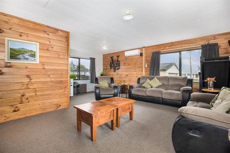 Photo of property in 1 Edinburgh Street, Tuakau, 2121