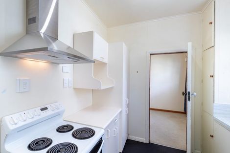 Photo of property in 72 Durham Crescent, Fairfield, Lower Hutt, 5011