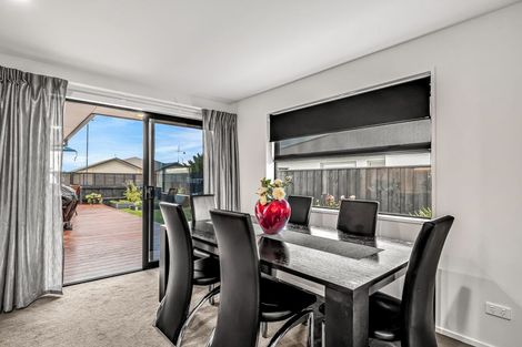 Photo of property in 4 Hapua Lane, Pegasus, 7612