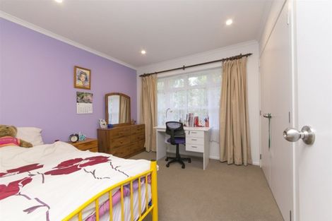 Photo of property in 48 Fairmount Road, Titirangi, Auckland, 0604