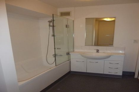 Photo of property in Luxford Villas, 314/72u Herald Street, Berhampore, Wellington, 6023