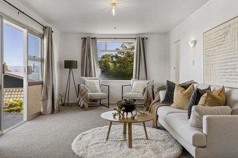 Photo of property in 52 Hyde Avenue, Richmond Heights, Taupo, 3330