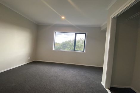 Photo of property in 2/125b Metcalfe Road, Ranui, Auckland, 0612