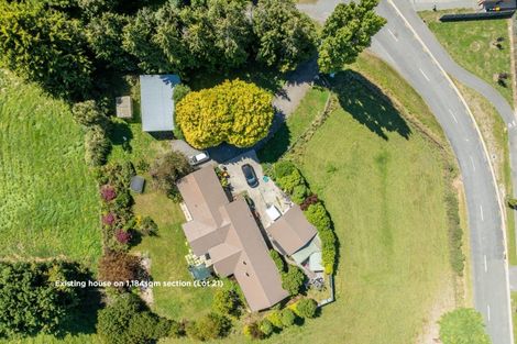 Photo of property in 90 Gladstone Road, Woodend, 7610