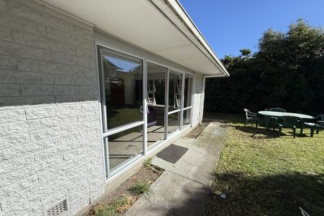 Photo of property in 2/72 Creyke Road, Ilam, Christchurch, 8041