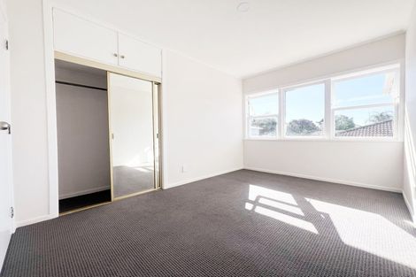 Photo of property in 12 Megan Avenue, Pakuranga Heights, Auckland, 2010