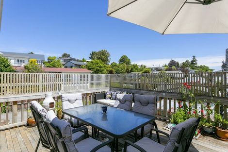 Photo of property in 33 Sunset Street, Hilltop, Taupo, 3330