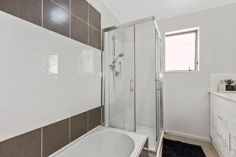 Photo of property in 5 Magellan Place, Papatoetoe, Auckland, 2025