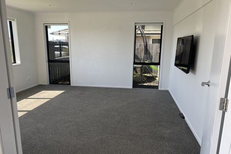 Photo of property in 5 Oka Street, Papamoa Beach, Papamoa, 3118