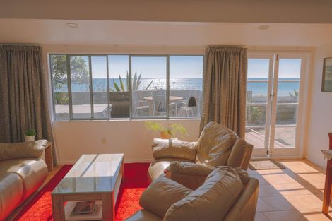 Photo of property in 285 Clifton Road, Te Awanga, 4102
