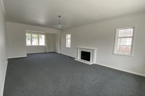 Photo of property in 24 Raroa Road, Hutt Central, Lower Hutt, 5010