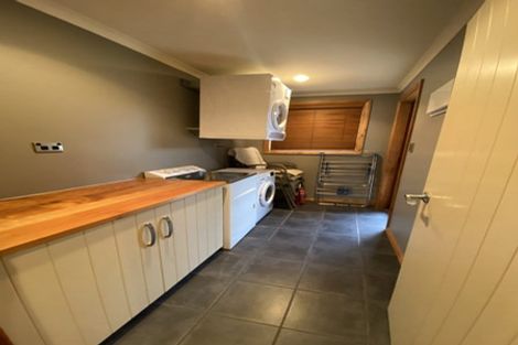 Photo of property in 9 Hillview Place, Wanaka, 9305