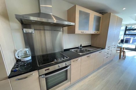 Photo of property in 314 Maunganui Road, Mount Maunganui, 3116