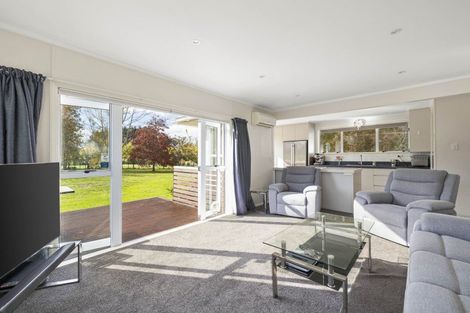 Photo of property in 139 Woodlands Road, Taumata Island, Carterton, 5792