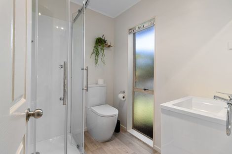 Photo of property in 5 Burleigh Place, Rototuna, Hamilton, 3210