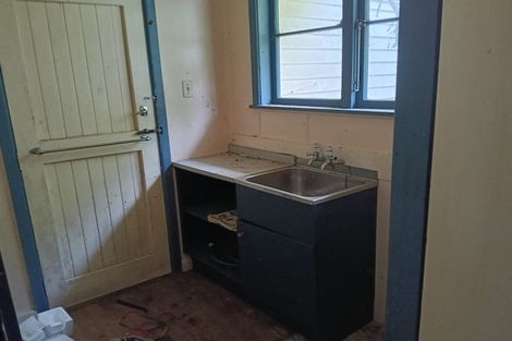 Photo of property in 459 Kakariki Stn Road, Kotemaori, 4188