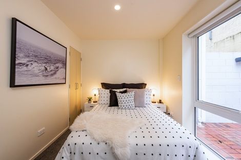 Photo of property in Pirie Street Townhouses, 28/35u Pirie Street, Mount Victoria, Wellington, 6011