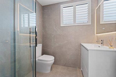 Photo of property in 3 Rockpool Road, Orewa, 0931