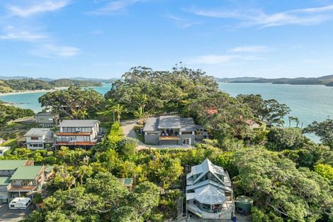 Photo of property in 34 Ohawini Road, Oakura, Hikurangi, 0184
