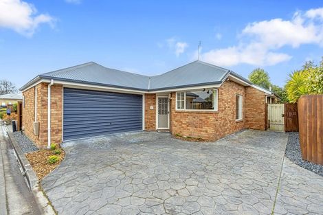 Photo of property in 1 Ashmore Lane, Strowan, Christchurch, 8052