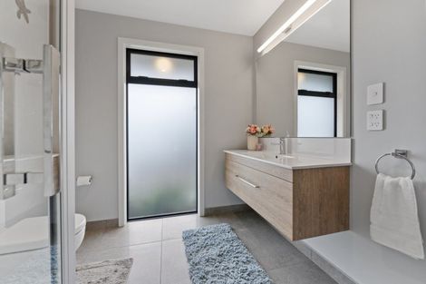 Photo of property in 9 Oriwa Lane, Levin, 5571