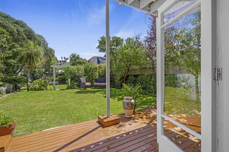 Photo of property in 26 Stoke Street, Sumner, Christchurch, 8081