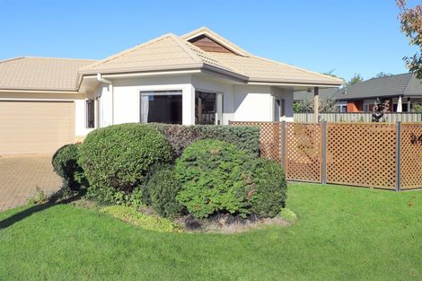 Photo of property in 6 Flemington Place, Taradale, Napier, 4112